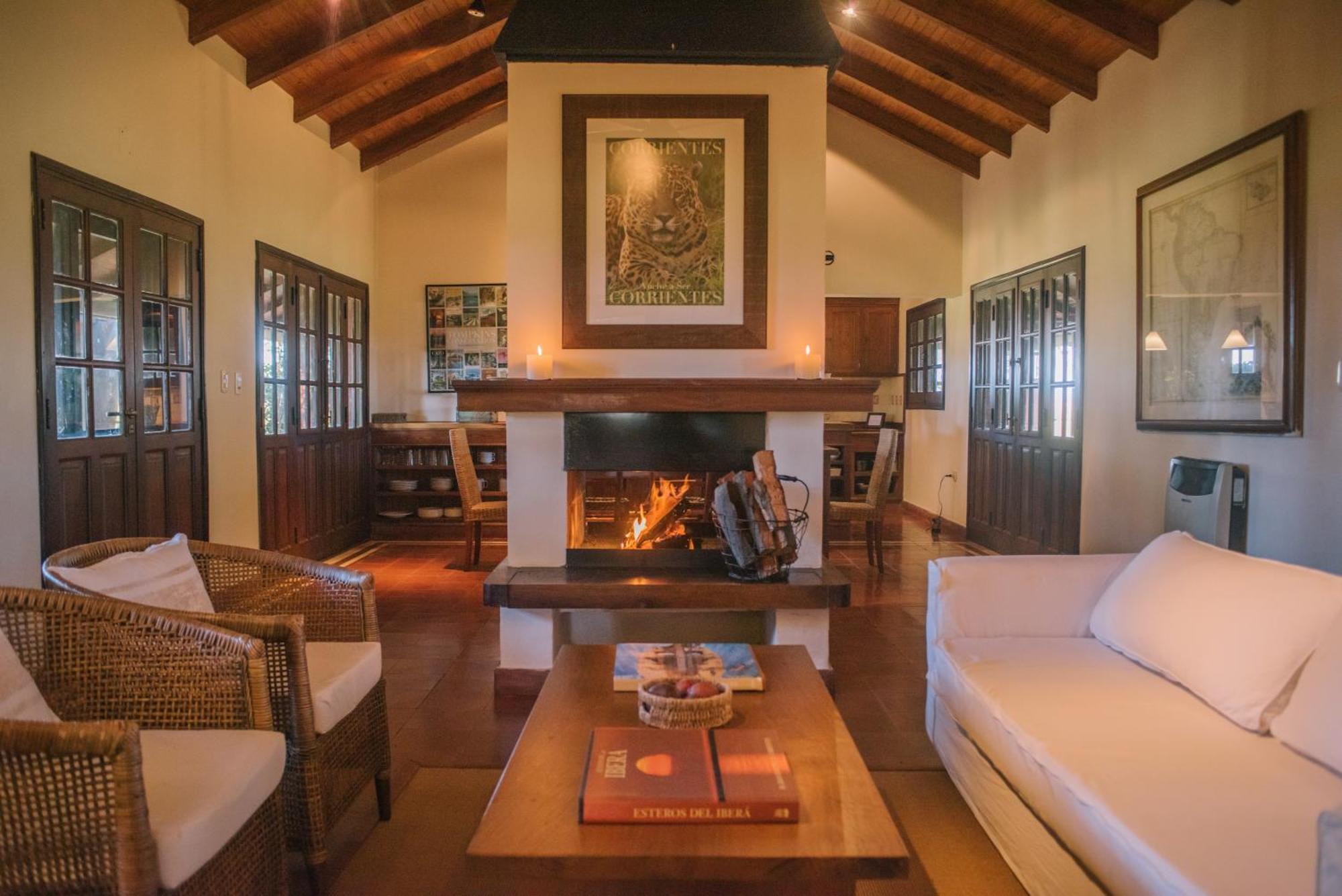 Estancia Ibera Colonia Carlos Pellegrini  Buitenkant foto